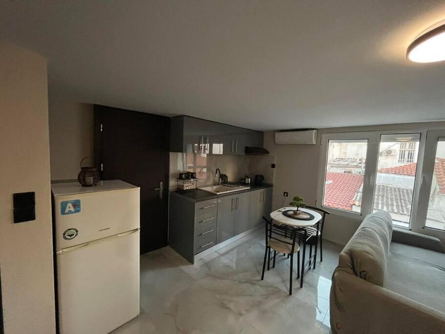 Cozy Studio In Alexandroupolis المظهر الخارجي الصورة
